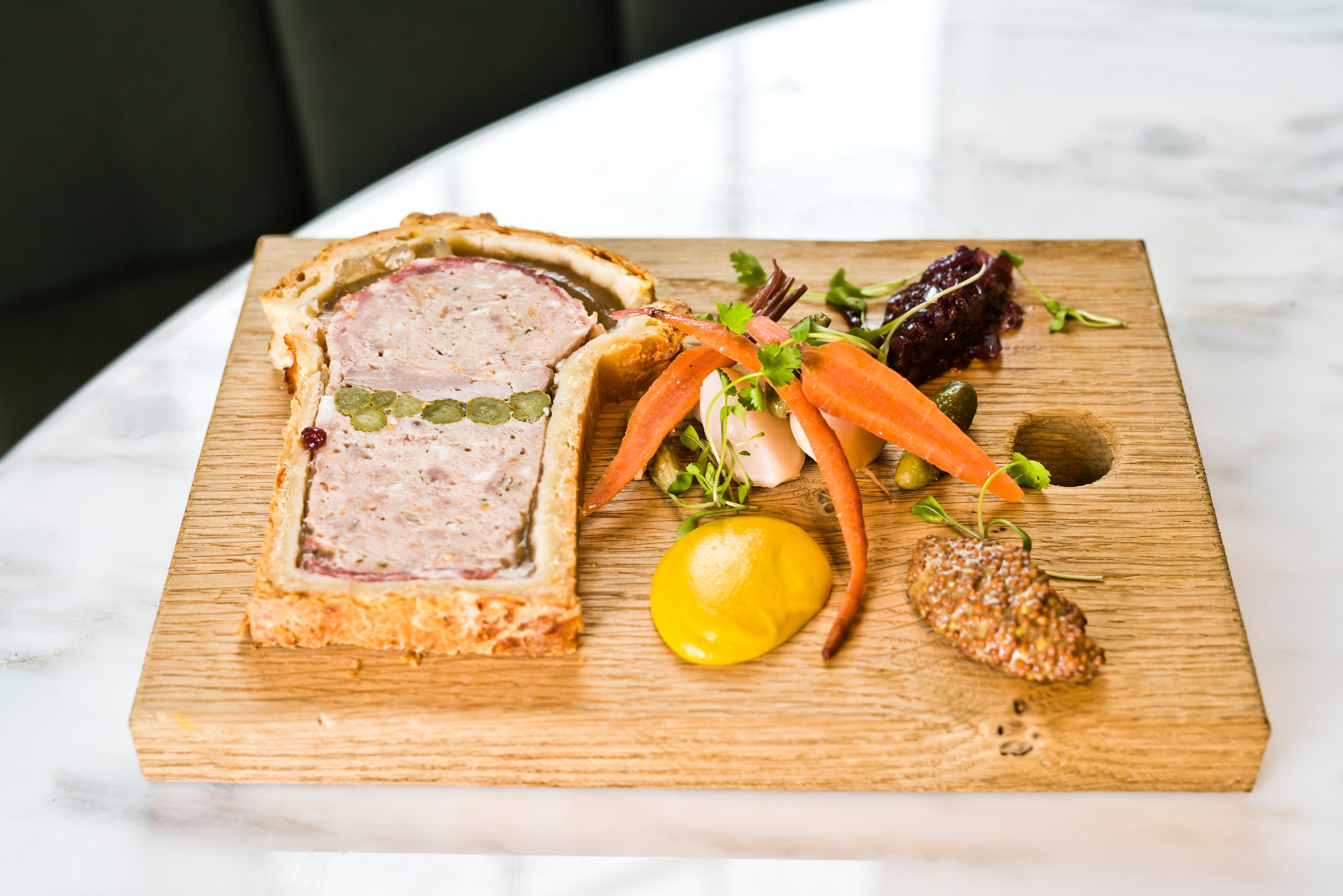 Kimpton Blythswood Square Hotel & Spa By Ihg Glasgow Ngoại thất bức ảnh A pork and duck terrine